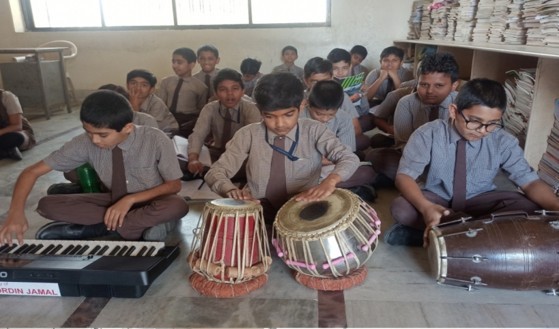 Modern Classroom